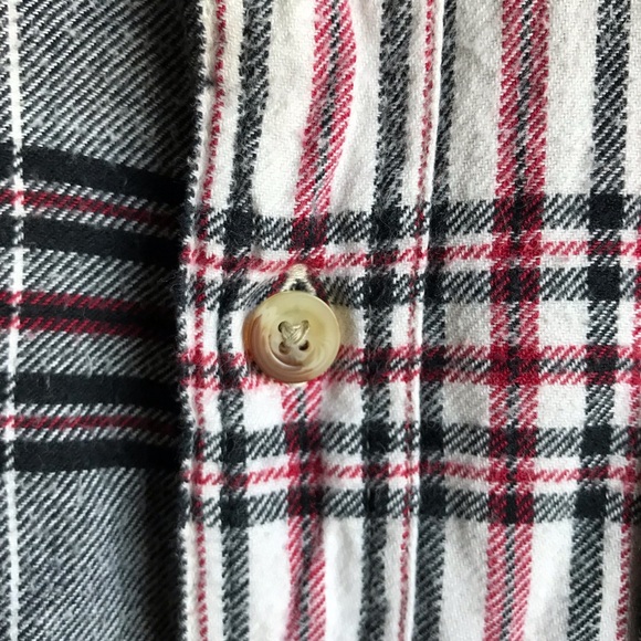Woolrich Flannel Shirt Medium black and red plaid - Picture 3 of 7